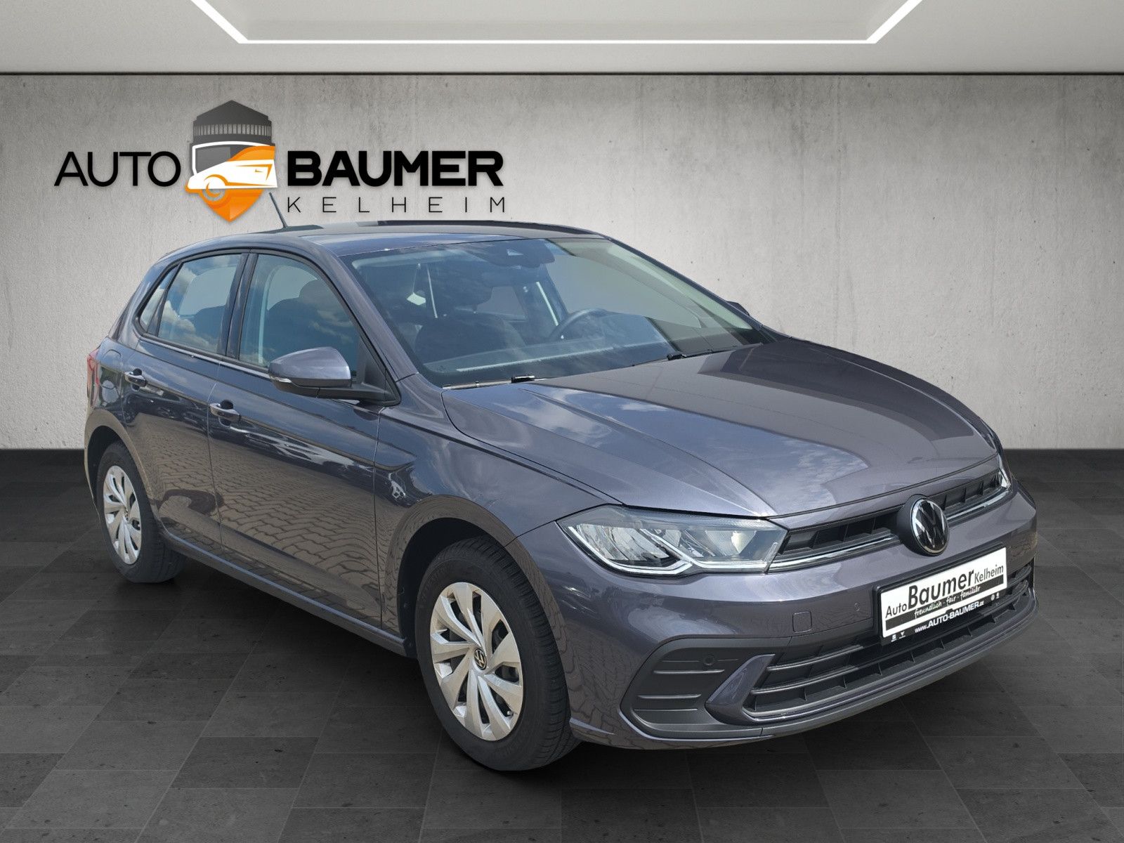 Fahrzeugabbildung Volkswagen Polo VI 1.0 TSI Life NAVI APP CONNECT KAM GJR