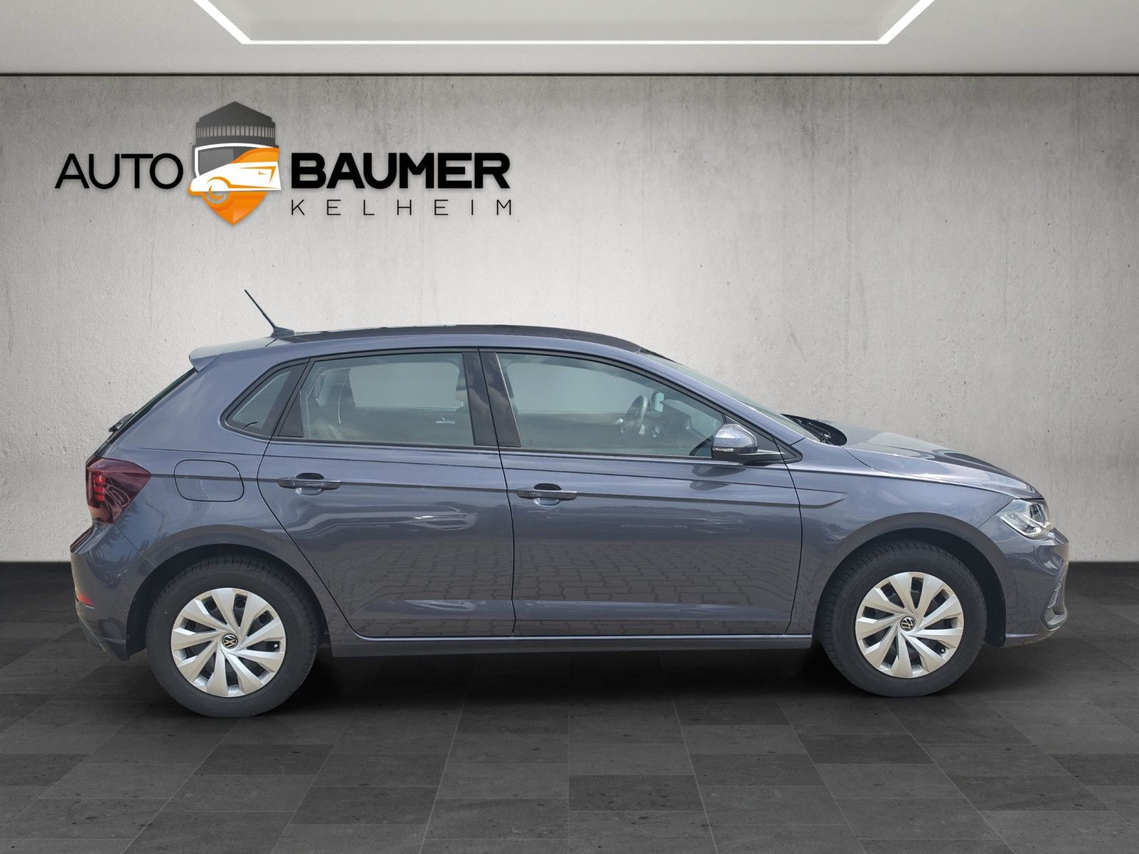 Fahrzeugabbildung Volkswagen Polo VI 1.0 TSI Life NAVI APP CONNECT KAM GJR