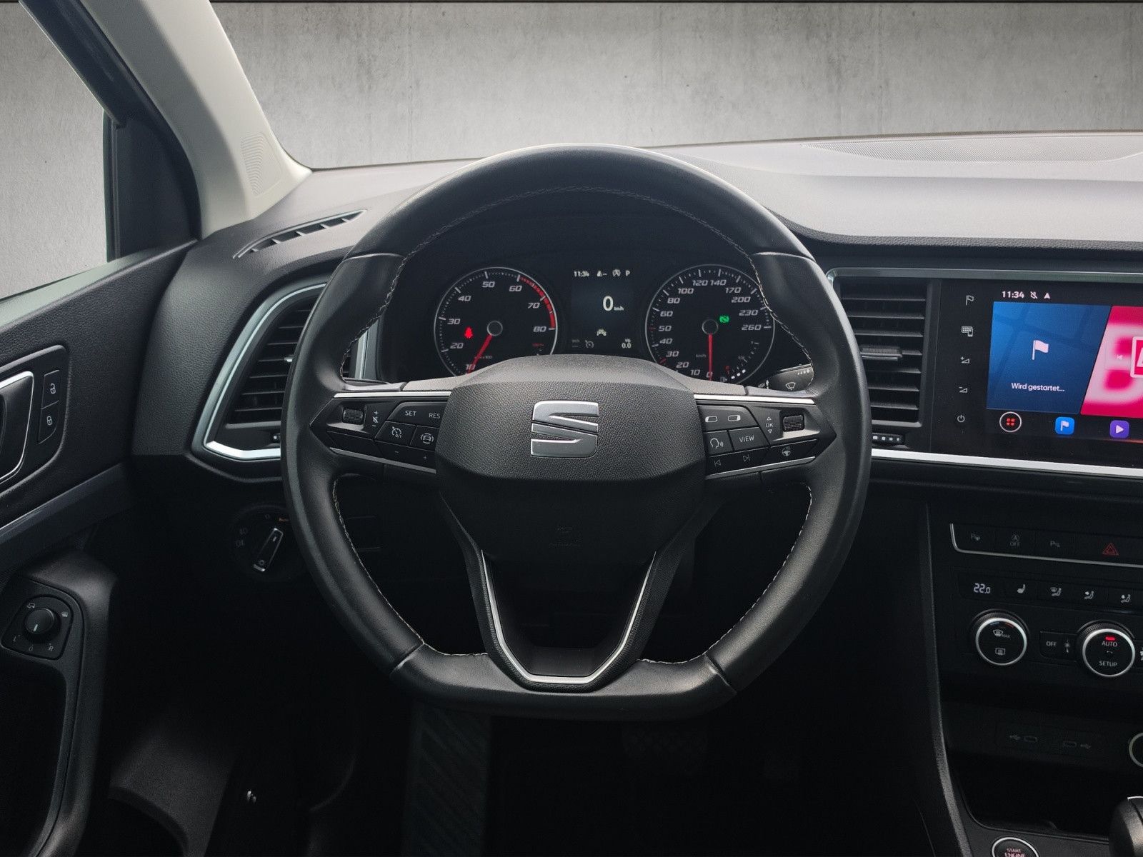 Fahrzeugabbildung SEAT Ateca 1.5 TSI Style AHK VORB. BEATS NAVI PDC