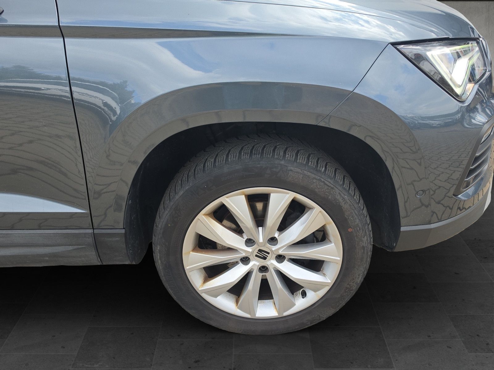 Fahrzeugabbildung SEAT Ateca 1.5 TSI Style AHK VORB. BEATS NAVI PDC