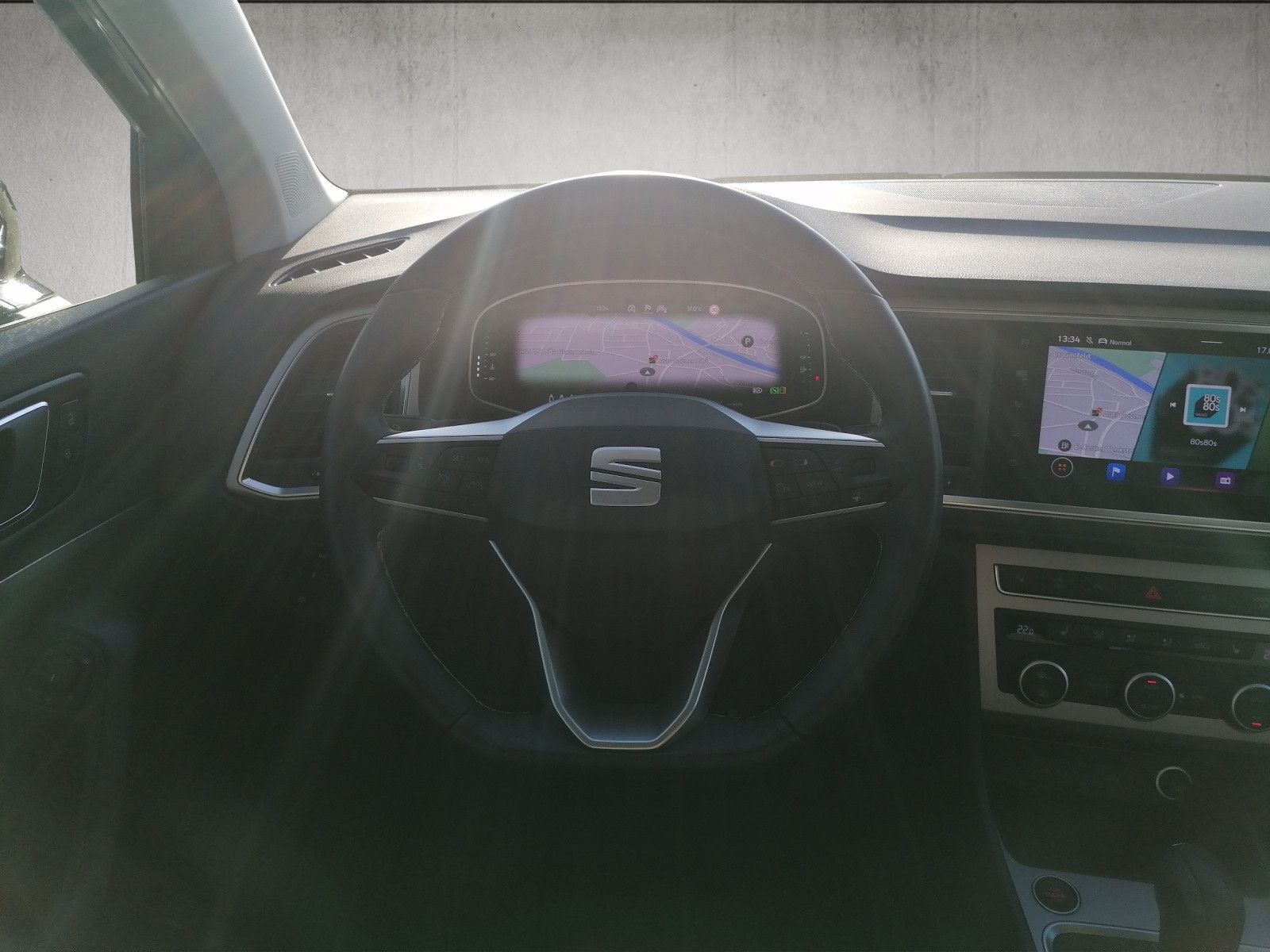 Fahrzeugabbildung SEAT Ateca 1.5 TSI Xperience DSG AHK FAP XL elHK