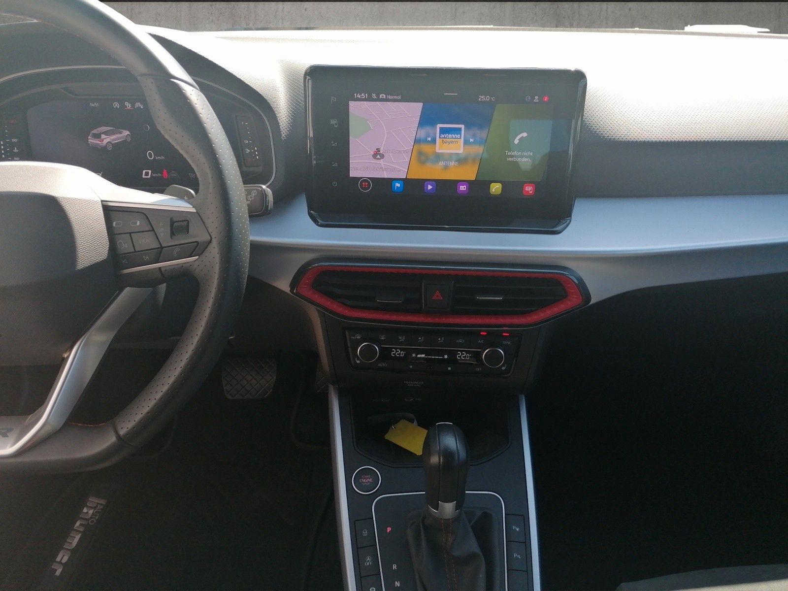 Fahrzeugabbildung SEAT Arona FR 1.0 TSI DSG AHK Dinamica Side Assist XL