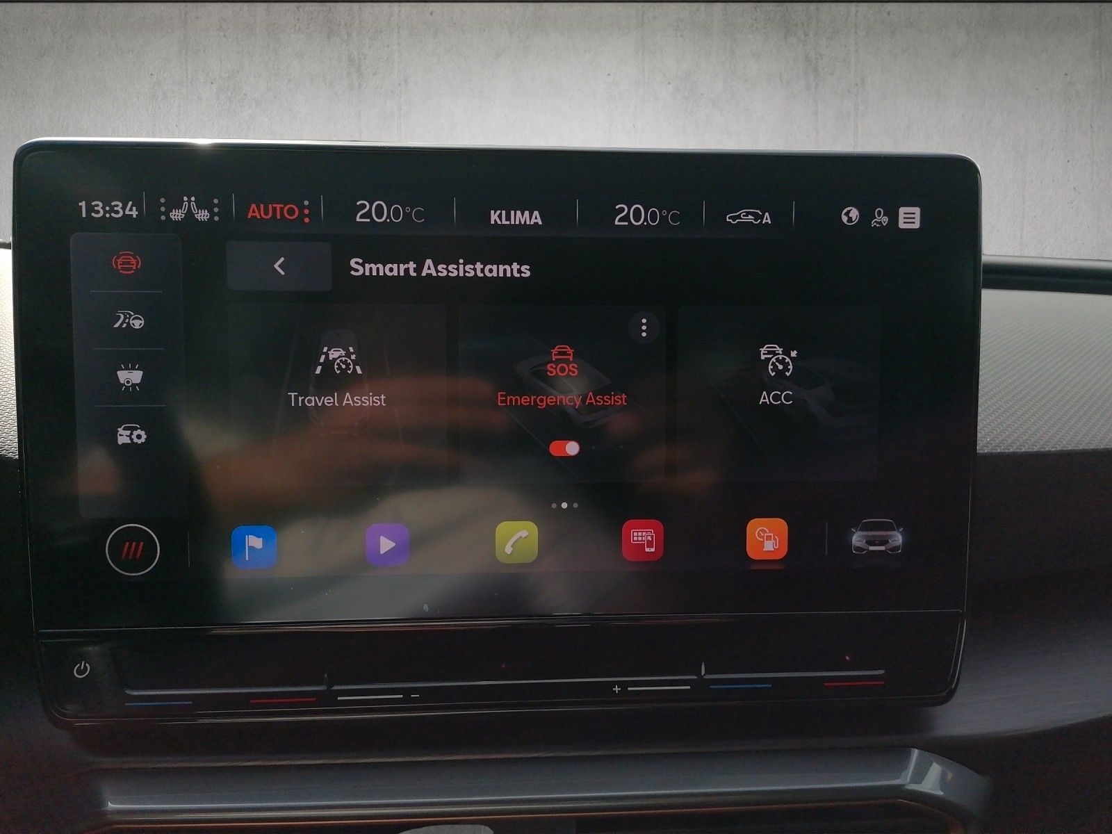 Fahrzeugabbildung CUPRA Leon 1.5 TSI DSG XL DCC MATRIX