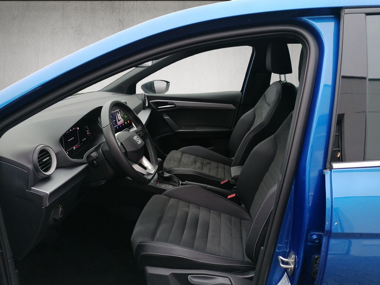 Fahrzeugabbildung SEAT Ibiza 1.0 TSI Xcellence DSG FAP XL GJR ALCANTARA