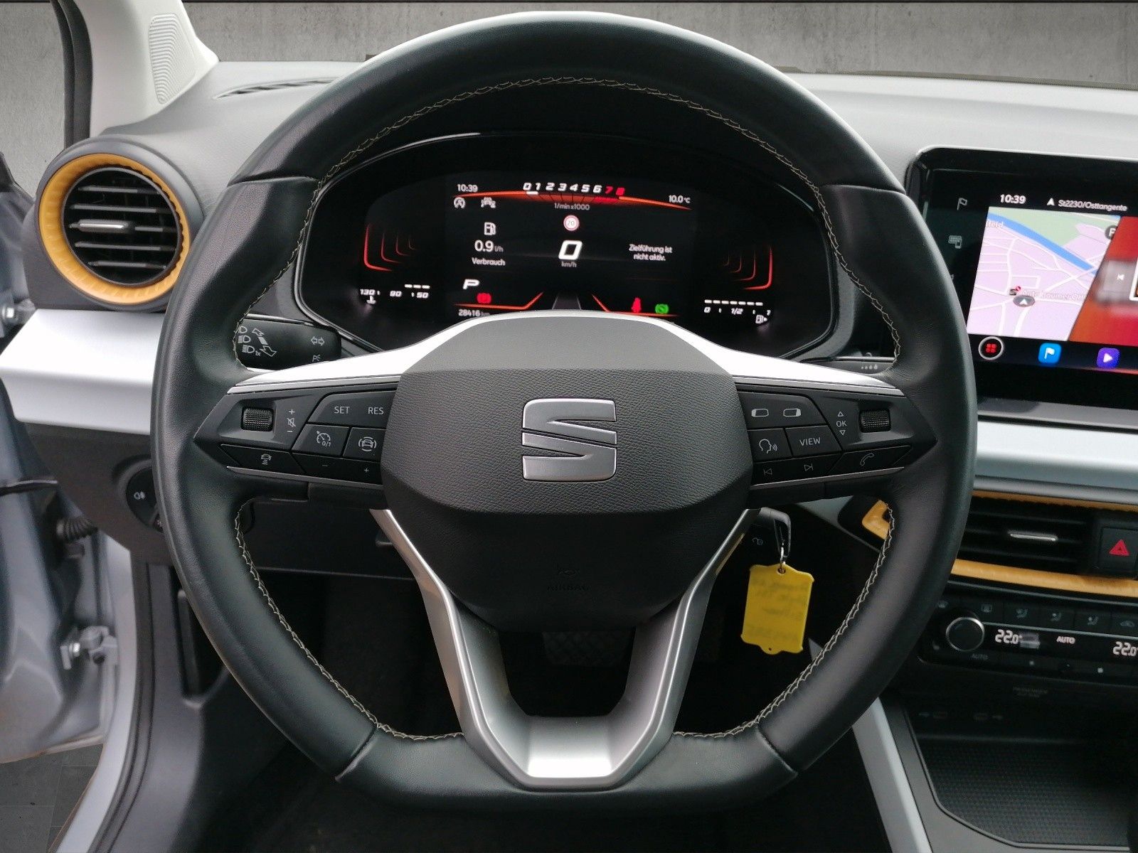 Fahrzeugabbildung SEAT Arona 1.0 TSI Style DSG ACC NAVI KAMERA GJR