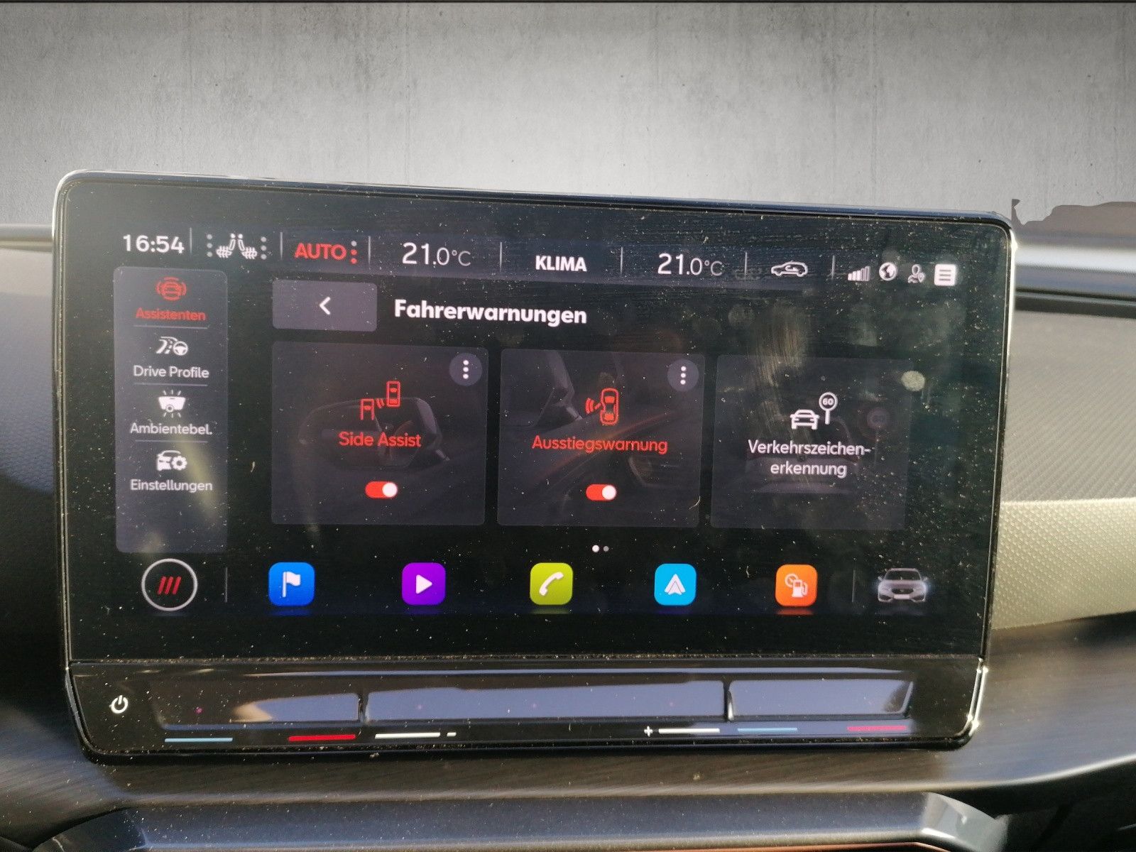 Fahrzeugabbildung CUPRA Leon Sportstourer 1.5 TSI DSG AHK XL PANO