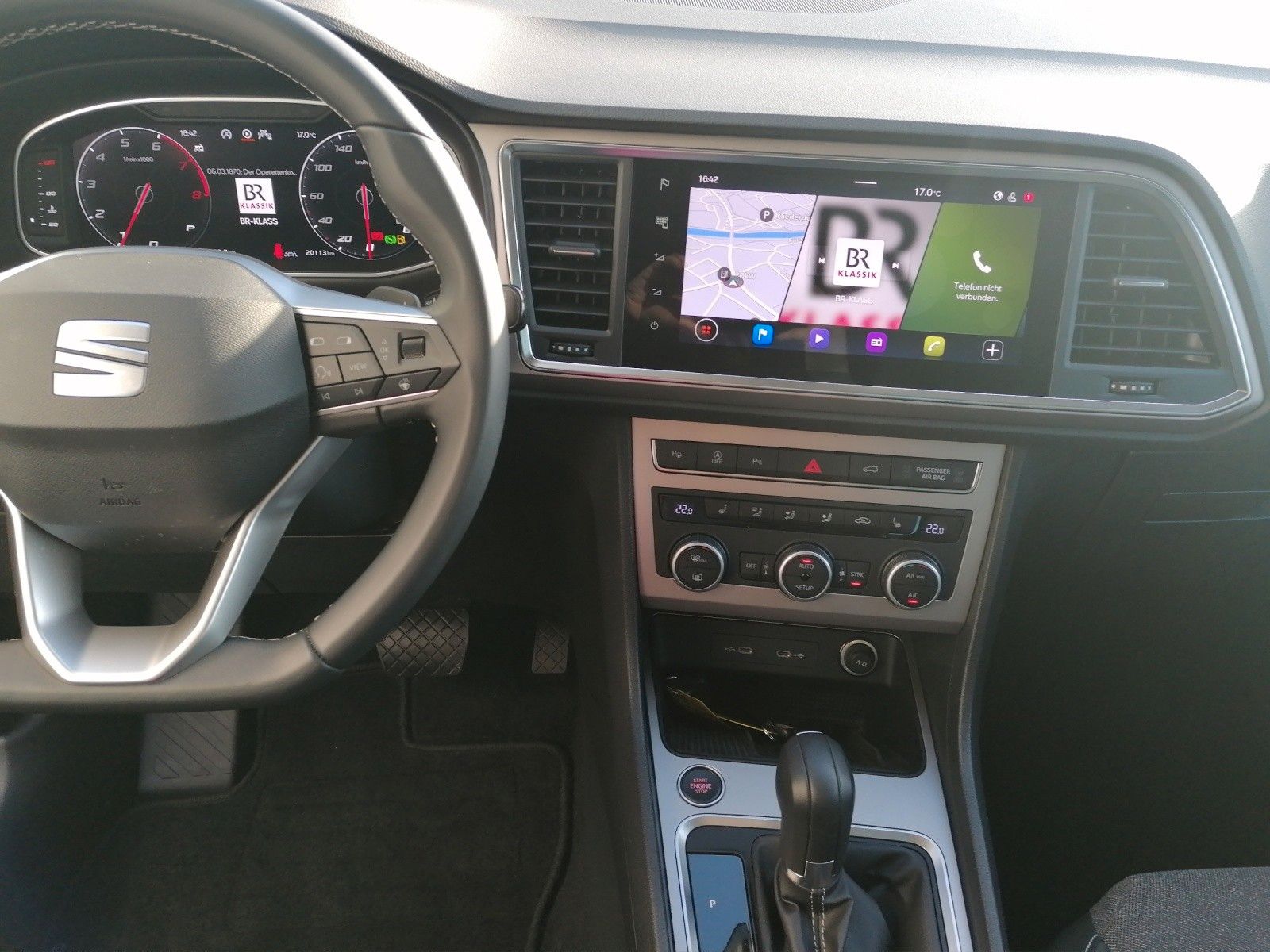 Fahrzeugabbildung SEAT Ateca 1.5 TSI Xperience DSG GJR NAVI FULL elHK