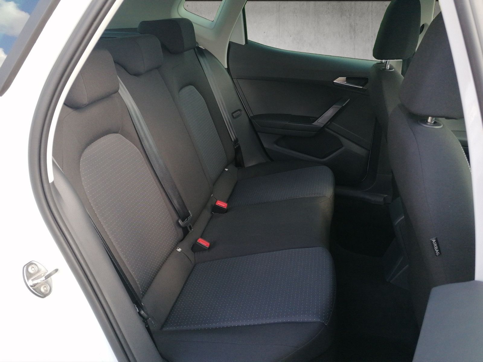Fahrzeugabbildung SEAT Arona 1.0 TSI Style KAM ACC NAVI FULL LINK