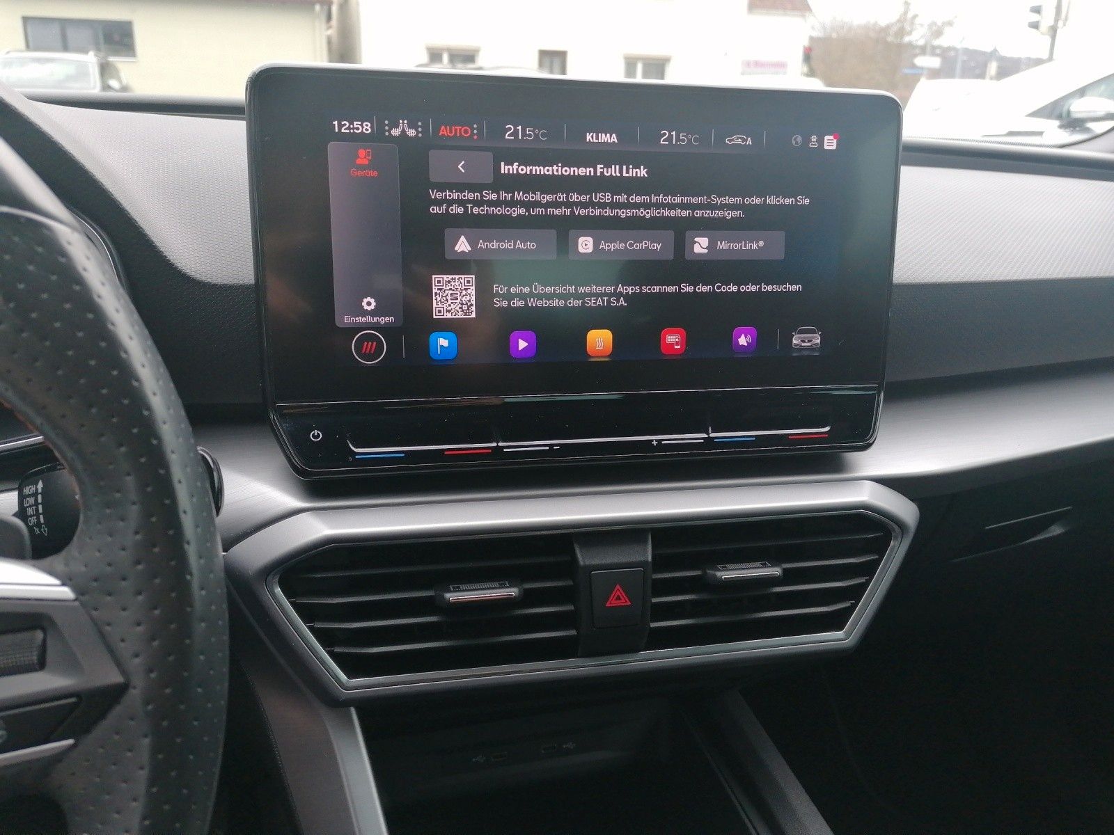 Fahrzeugabbildung SEAT Leon 2.0 TDI FR DSG KESSY FAP L KAM STANDHZG ACC