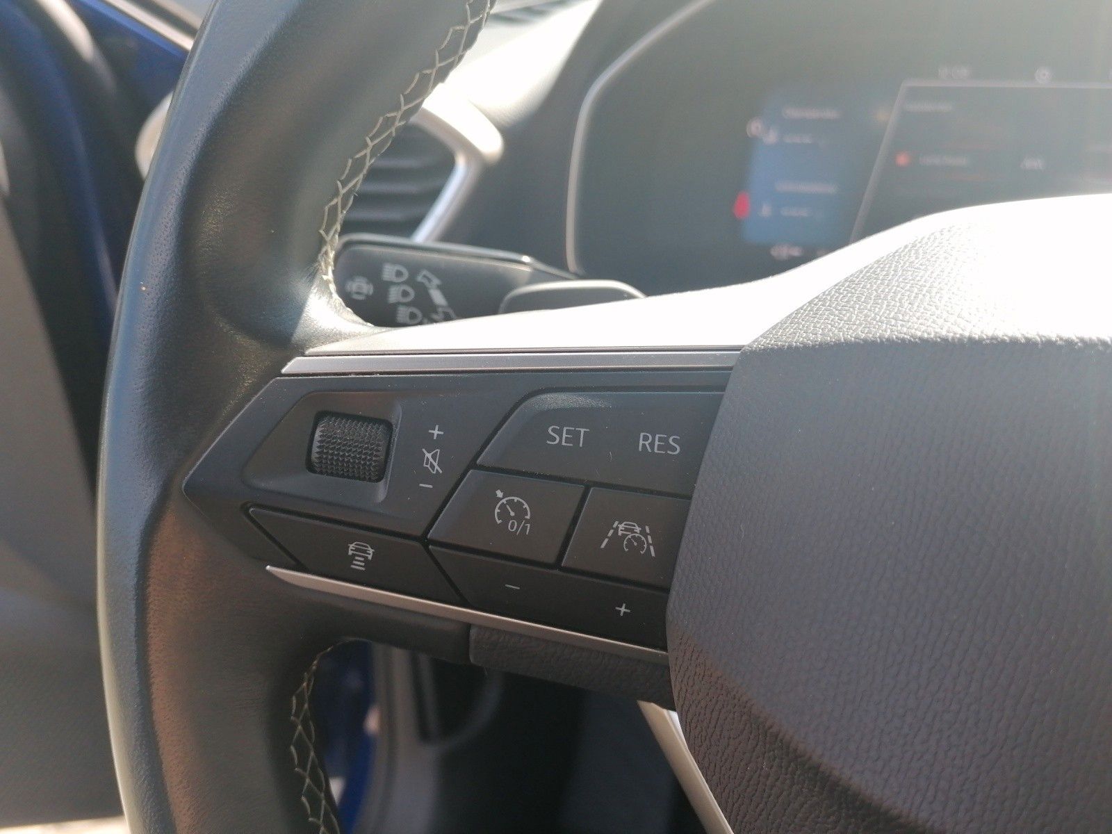 Fahrzeugabbildung SEAT Leon Sportstourer Xcellence 1.4 e-Hybrid DSG