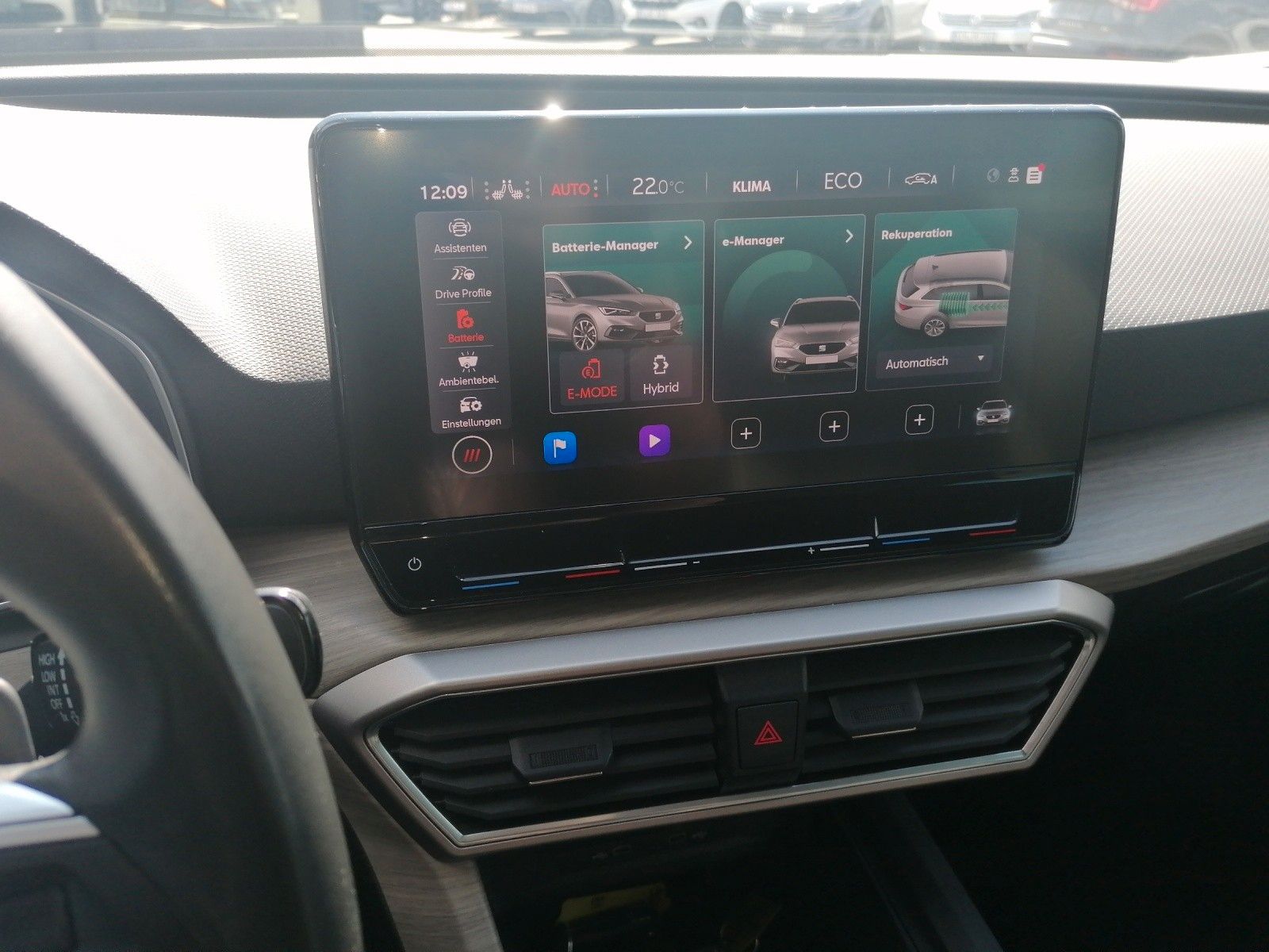 Fahrzeugabbildung SEAT Leon Sportstourer Xcellence 1.4 e-Hybrid DSG