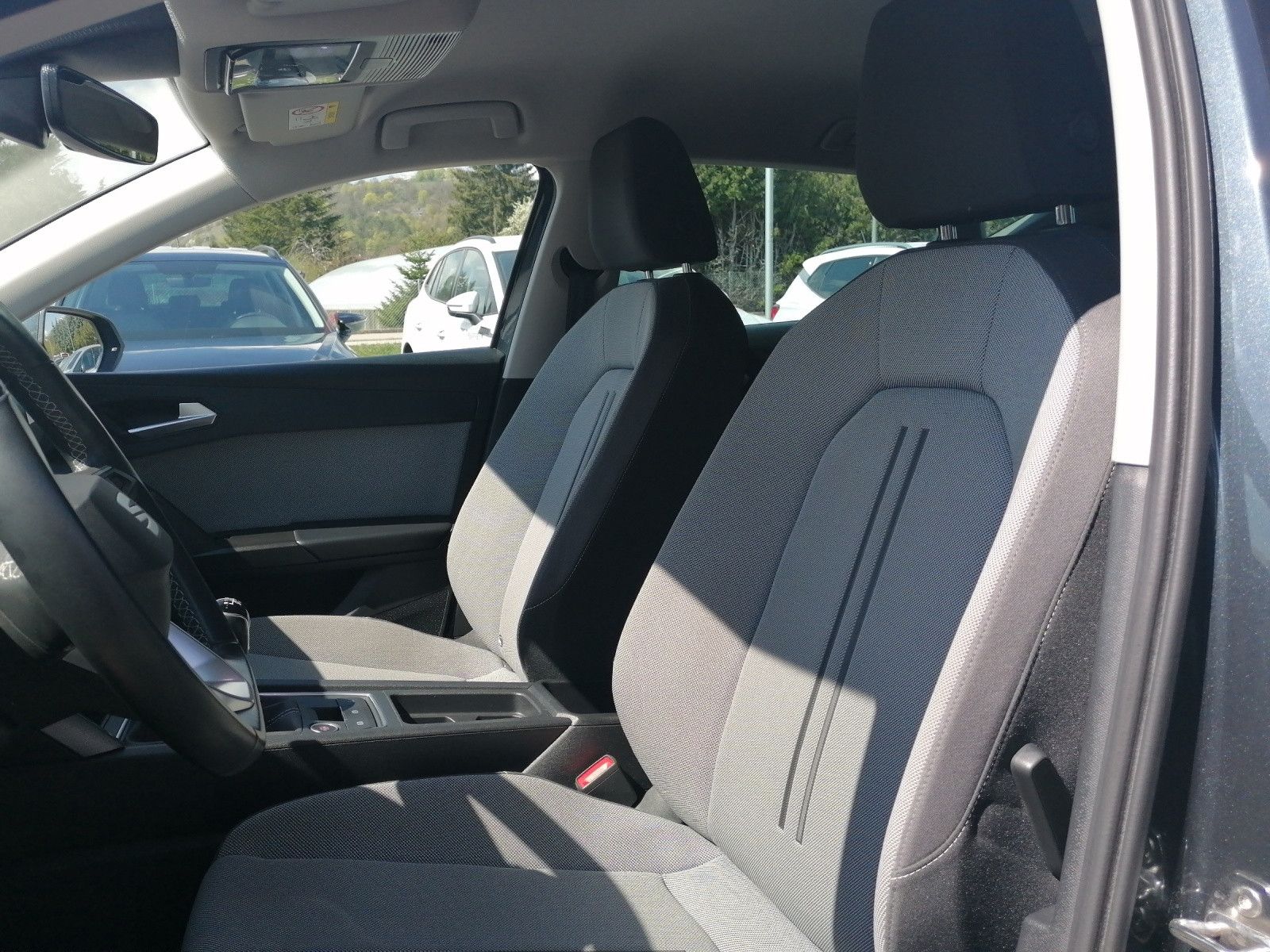 Fahrzeugabbildung SEAT Leon 1.5 TSI Style FAP M NAVI KAM KESSY VC NAVI