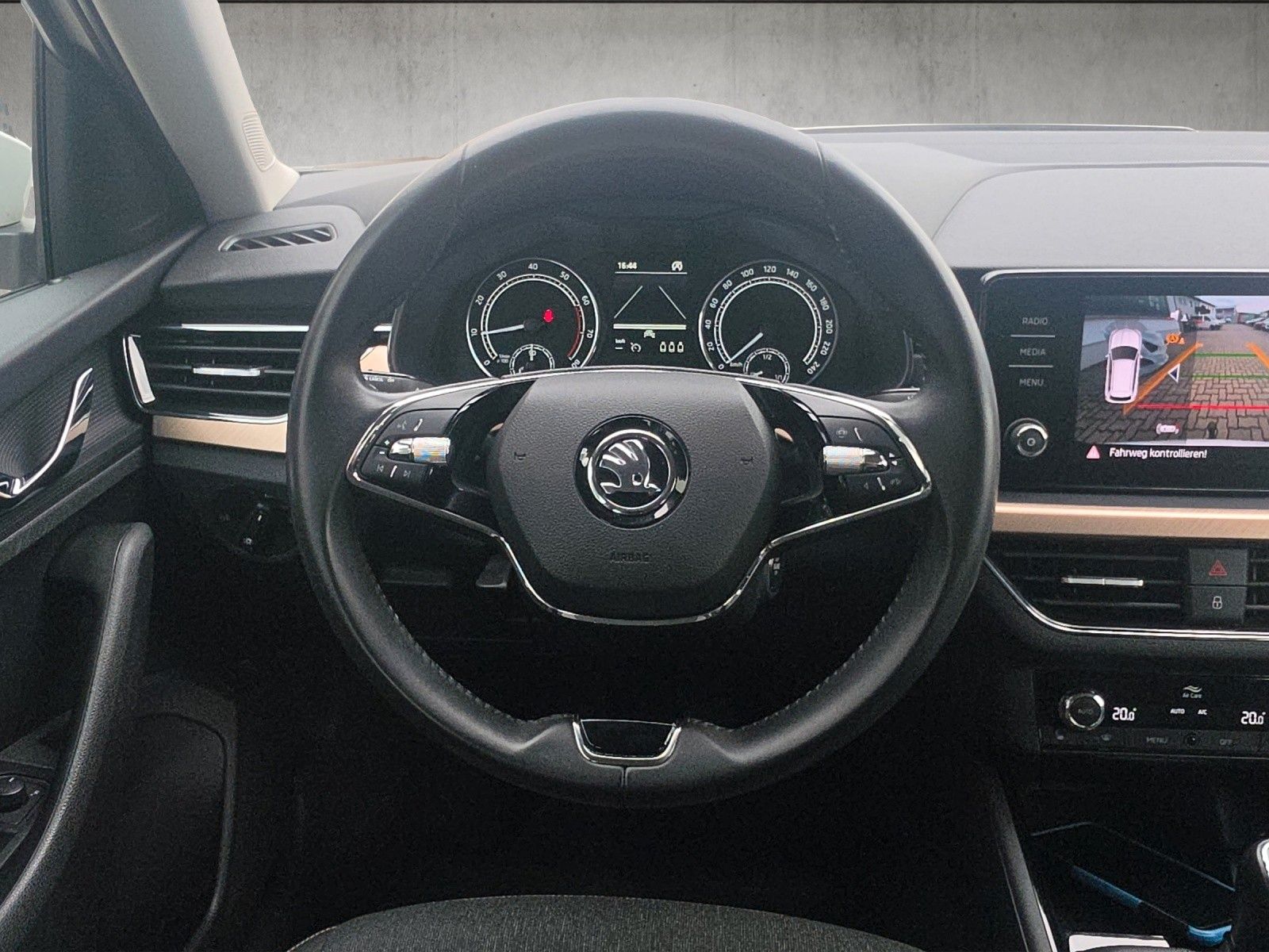 Fahrzeugabbildung SKODA Kamiq 1.5 TSI Style AHK Smart Link Kamera