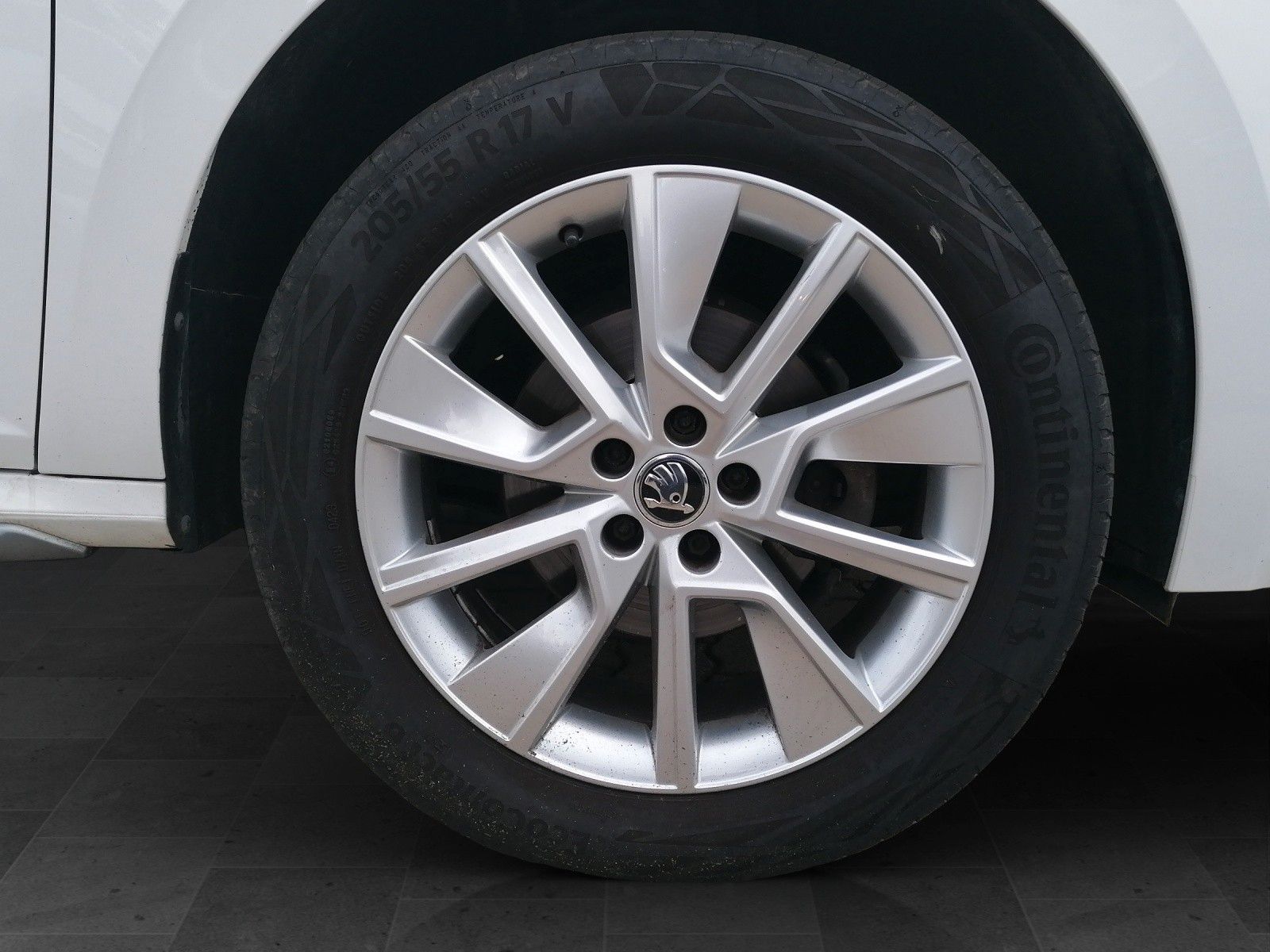 Fahrzeugabbildung SKODA Kamiq 1.5 TSI Style AHK Smart Link Kamera