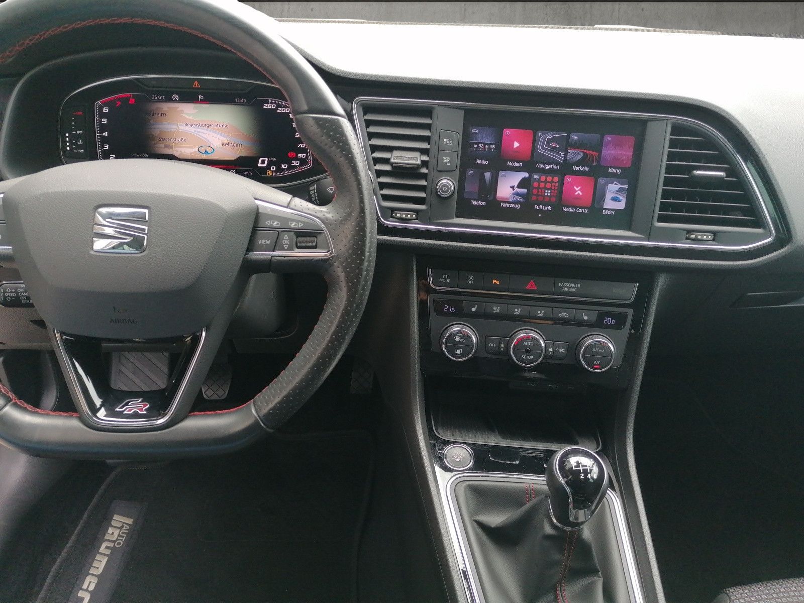 Fahrzeugabbildung SEAT Leon 1.5 TSI FR ACC LED NAVI SHZ KAMERA
