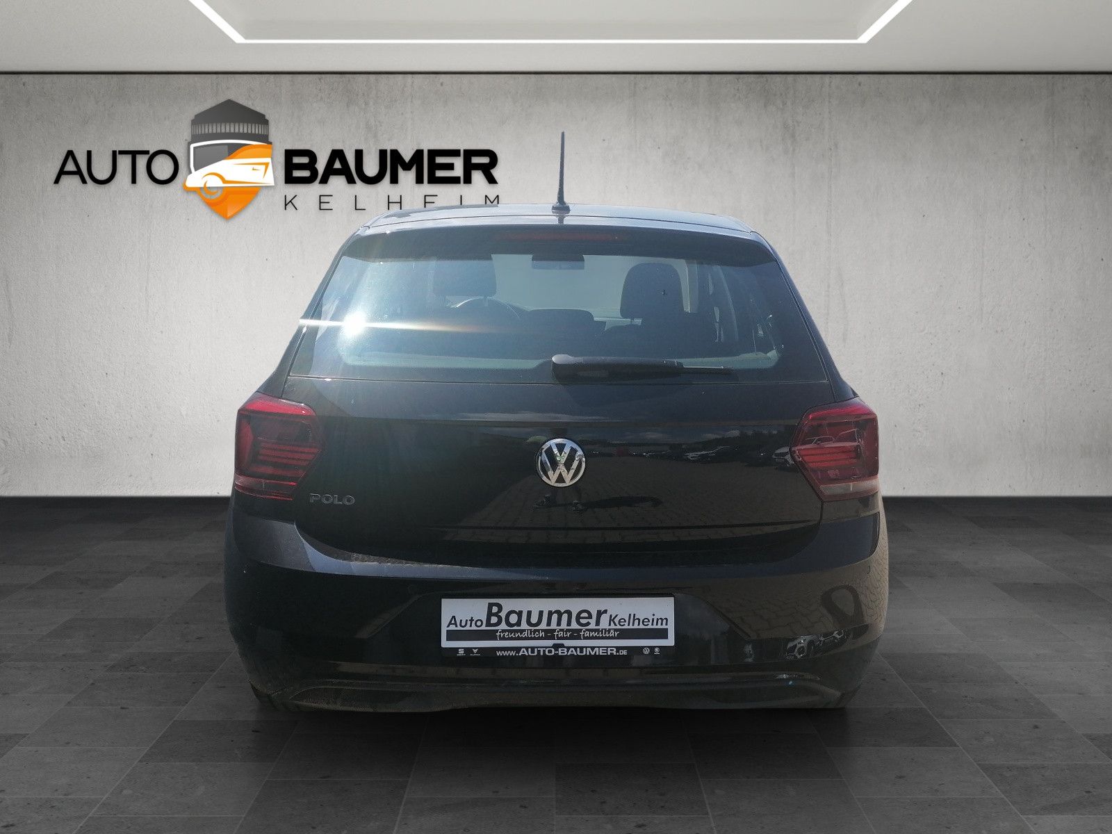 Fahrzeugabbildung Volkswagen Polo VI 1.0 TSI Comfortline DSG PDC APP CONN SHZ