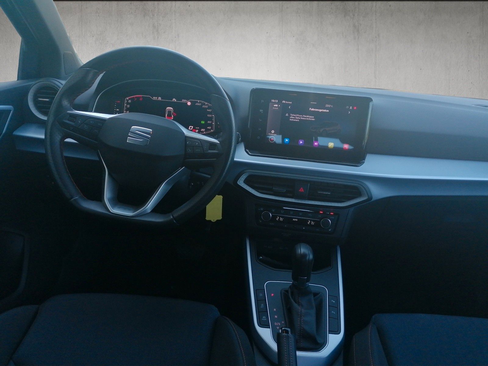 Fahrzeugabbildung SEAT Arona 1.5 TSI FR DSG ACC GJR KAM VC