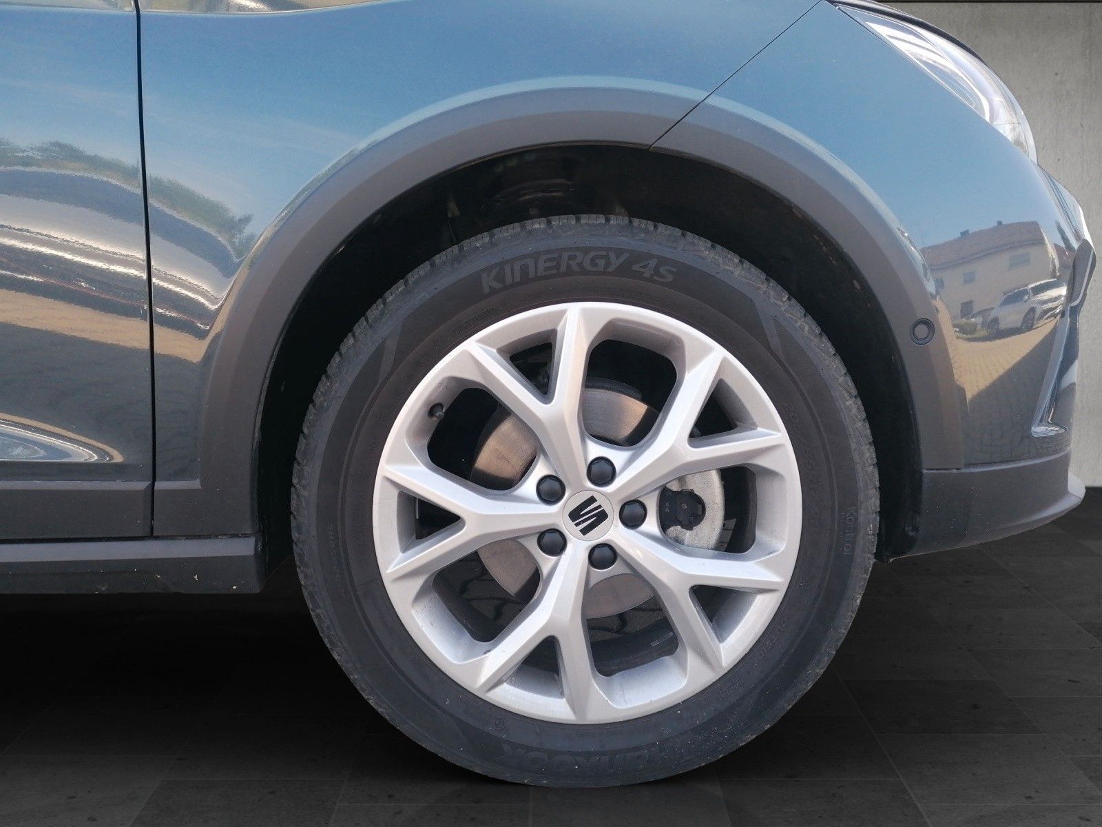 Fahrzeugabbildung SEAT Arona 1.5 TSI FR DSG ACC GJR KAM VC